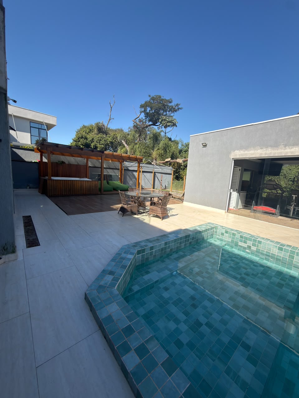 Casa de alto padrão com 4 suítes, 650m² / 4.500.000,00, foto 4 de 18