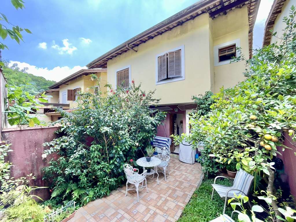 Ótima casa com 3 dormitórios / sendo 1 suíte / 81,40m², foto 20 de 30