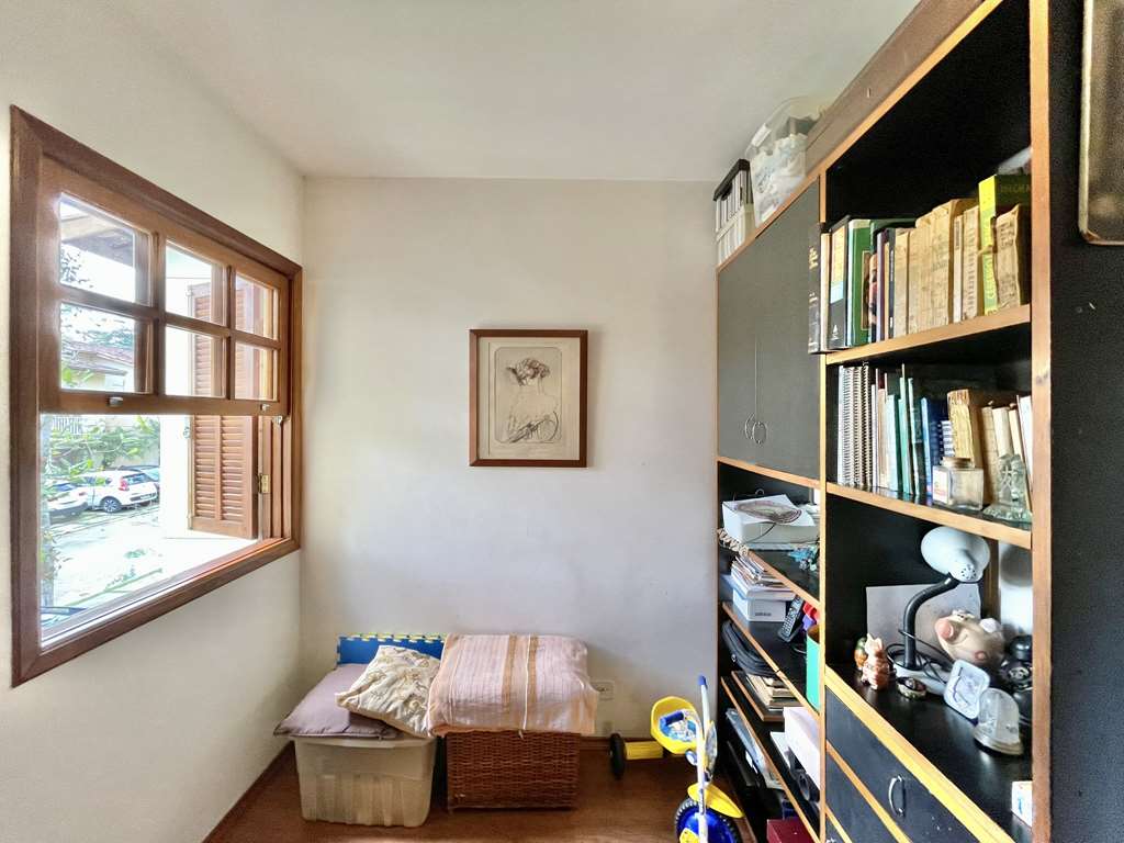 Ótima casa com 3 dormitórios / sendo 1 suíte / 81,40m², foto 30 de 30