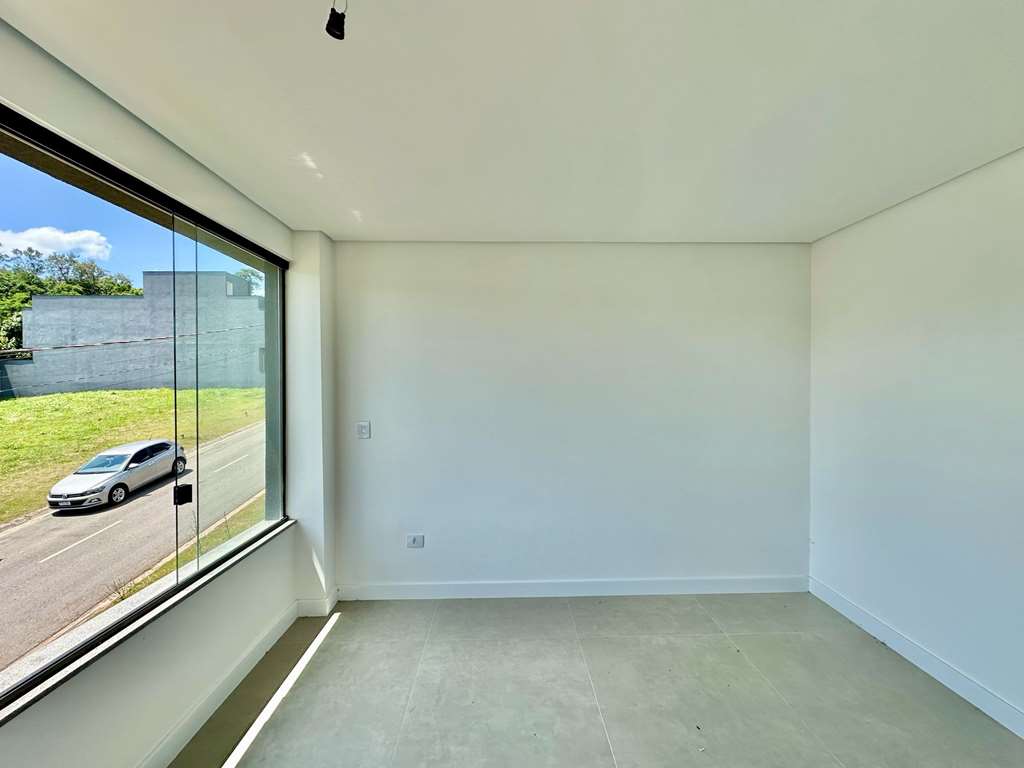 Casa Zero km! Linda e diferenciada / 3 dormitórios (sendo 1 suíte) / 125m², foto 9 de 40