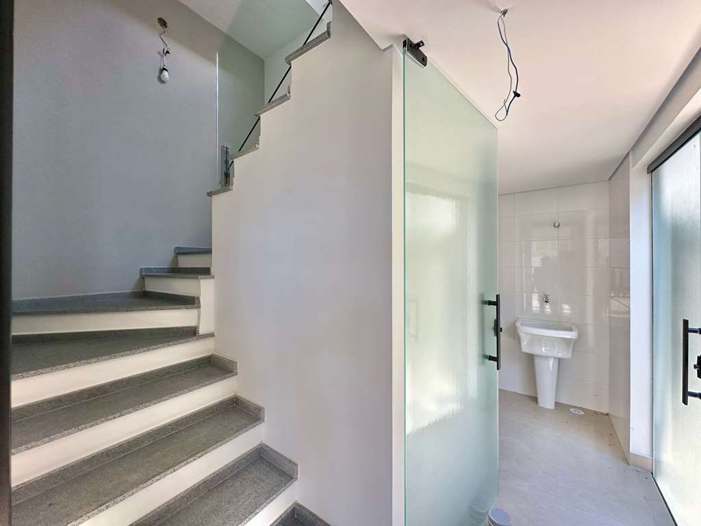 Casa Zero km! Linda e diferenciada / 3 dormitórios (sendo 1 suíte) / 125m², foto 35 de 40