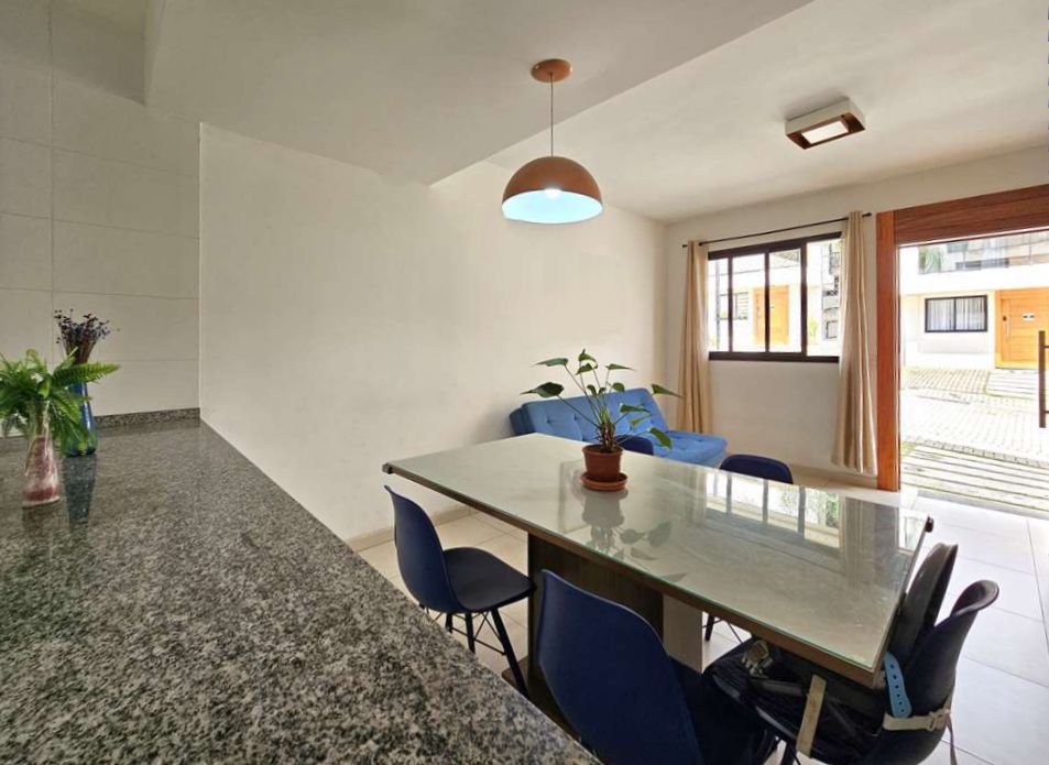 Casa com 3 dormitórios / 1 suíte, 150,02 a/c e condomínio com lazer., foto 4 de 33