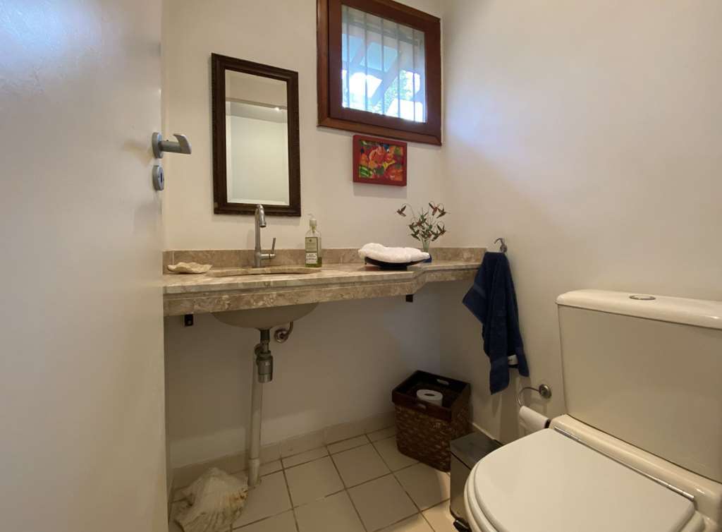 Casa Térrea com 3 suítes, lote plano, piscina e Gourmet, foto 11 de 34