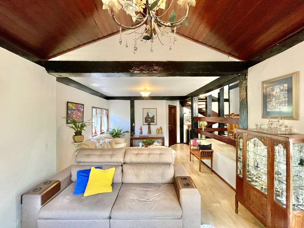 Casa com 3 dormitórios (sendo 1 suíte) / 183,31m² na Granja Viana, foto 10 de 55