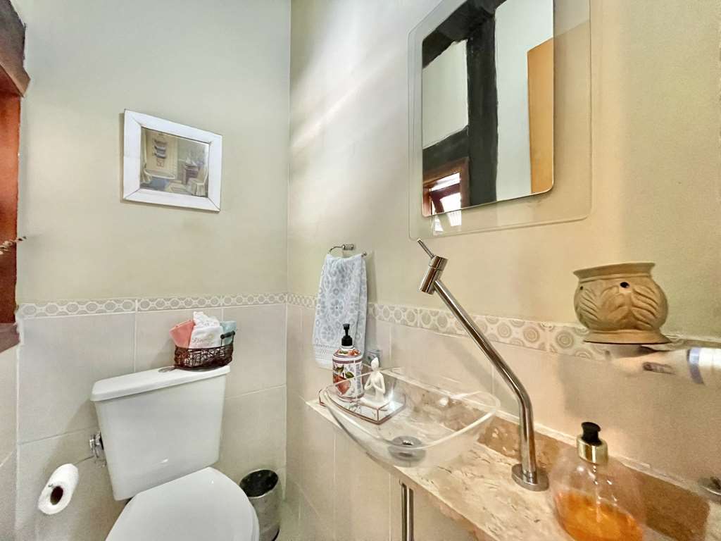Casa com 3 dormitórios (sendo 1 suíte) / 183,31m² na Granja Viana, foto 11 de 55