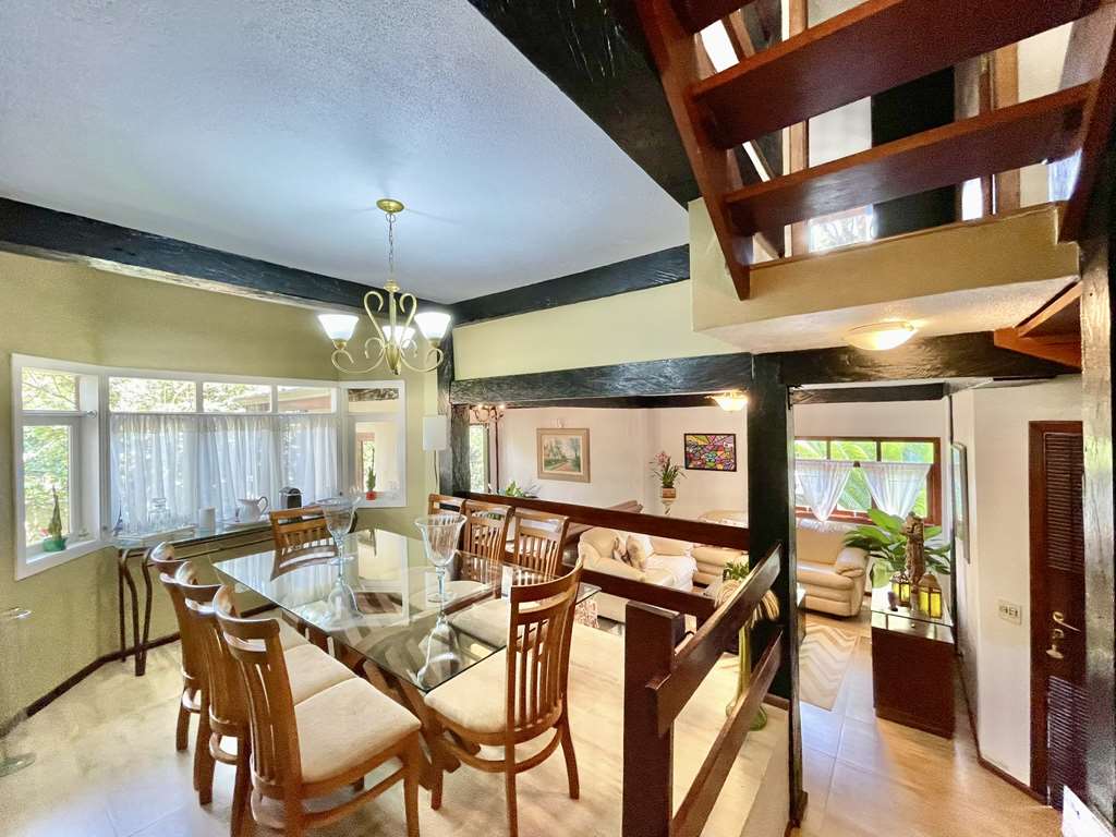 Casa com 3 dormitórios (sendo 1 suíte) / 183,31m² na Granja Viana, foto 12 de 55