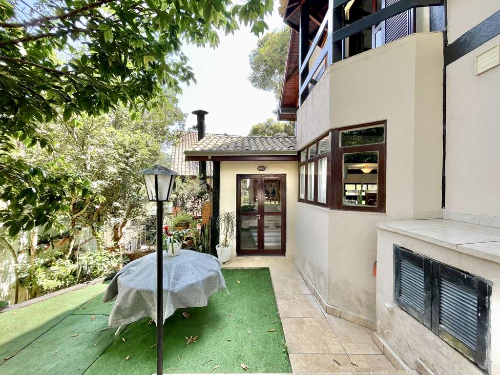 Casa com 3 dormitórios (sendo 1 suíte) / 183,31m² na Granja Viana, foto 21 de 55