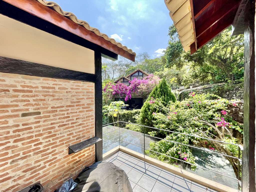 Casa com 3 dormitórios (sendo 1 suíte) / 183,31m² na Granja Viana, foto 40 de 55