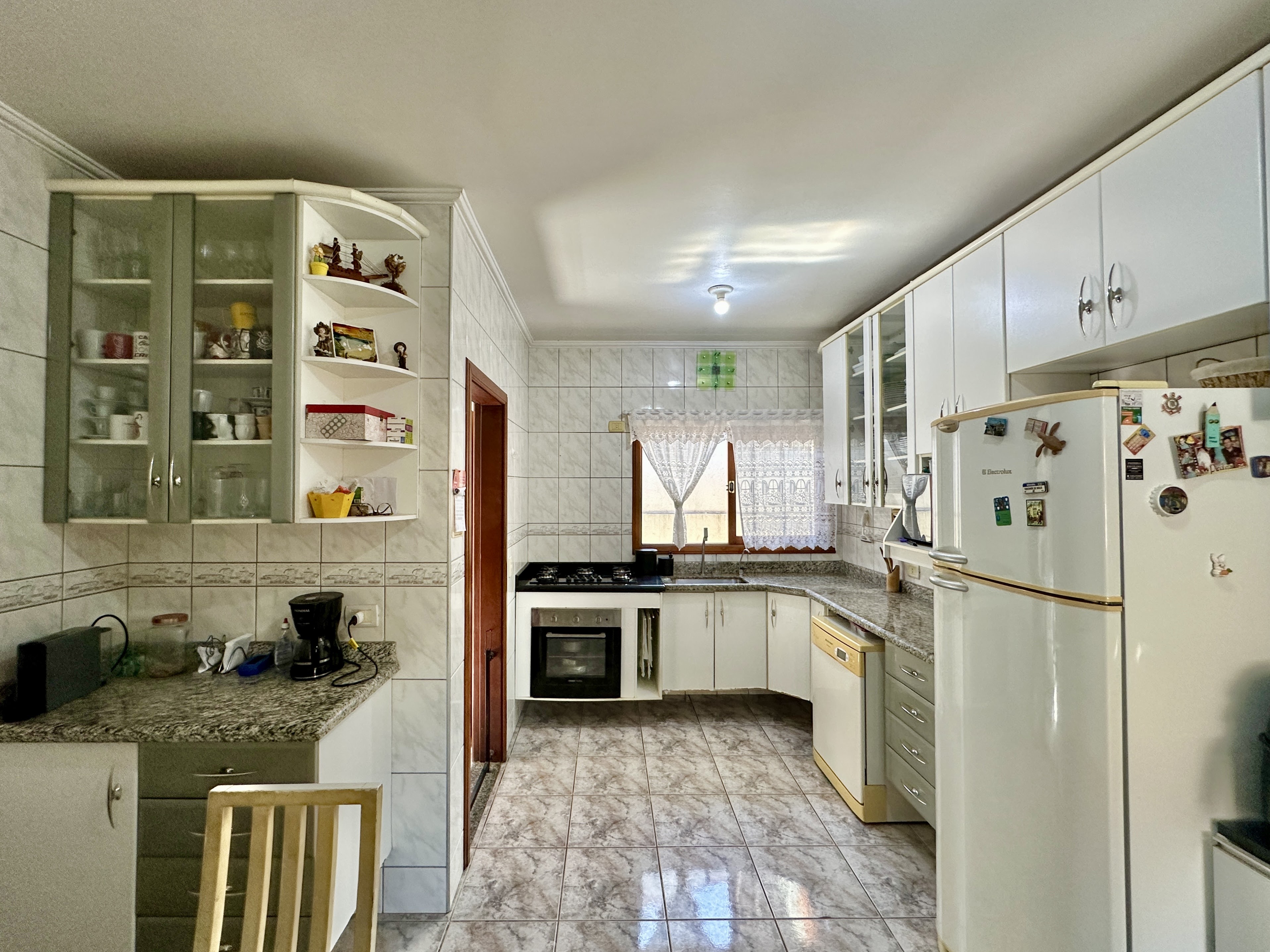 Casa com 3 dormitórios (sendo 1 suíte), lareira, piscina e gourmet, foto 39 de 46