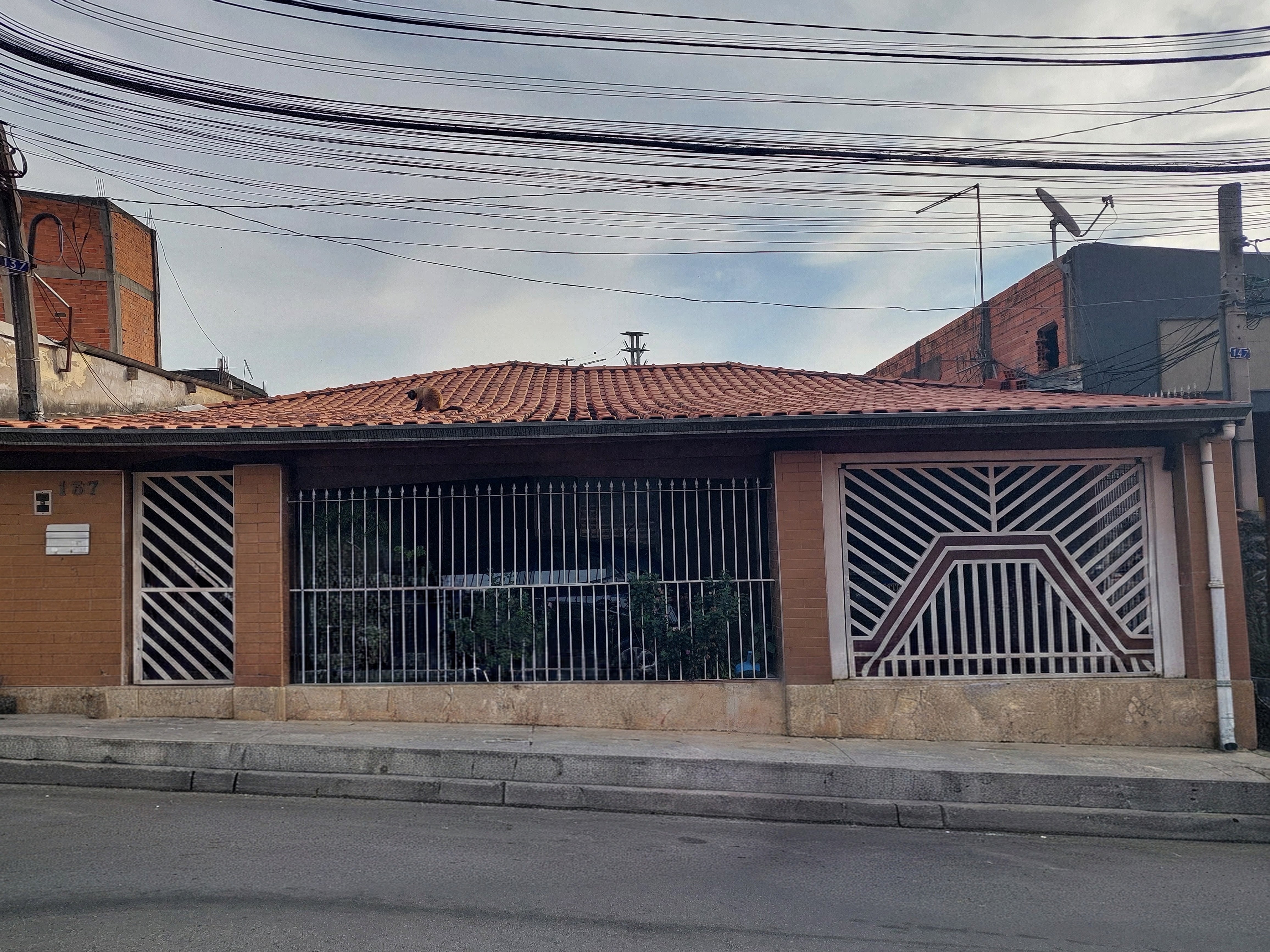 Casa com 4 dormitórios (sendo 2 suítes), Granja Viana / por 850.000, foto 1 de 40