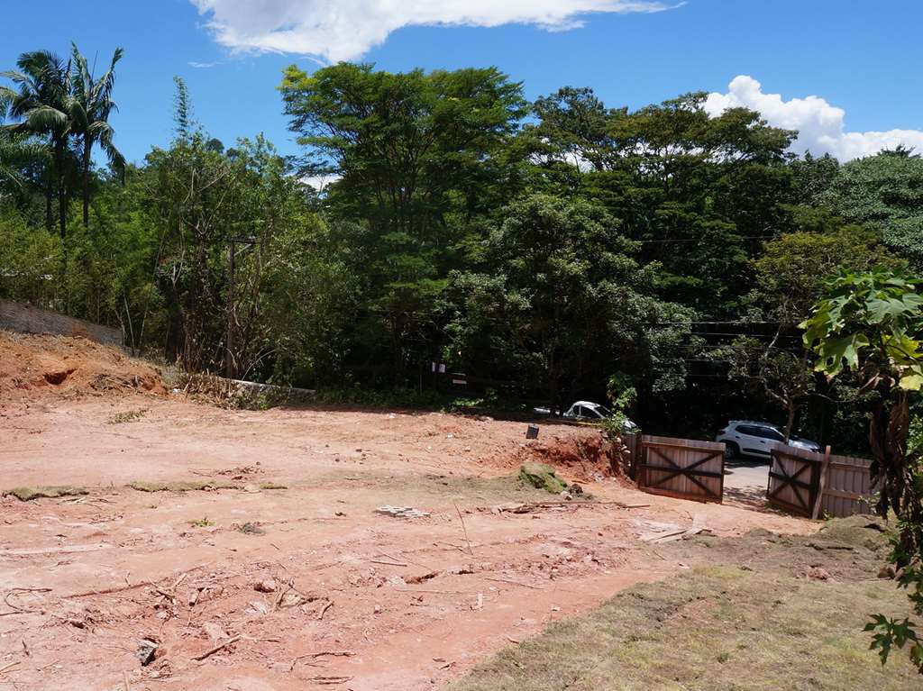 Área 2.635 m² c/ PROJETO APROVADO p/ condomínio de 4 casas!, foto 6 de 13