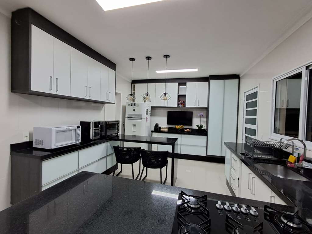 Casa com 3 suítes / 318,18m² a/c / por 1490000, foto 26 de 62