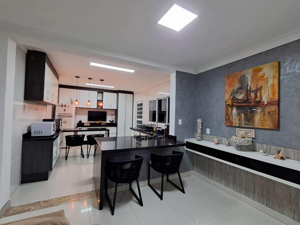 Casa com 3 suítes / 318,18m² a/c / por 1490000, foto 28 de 62