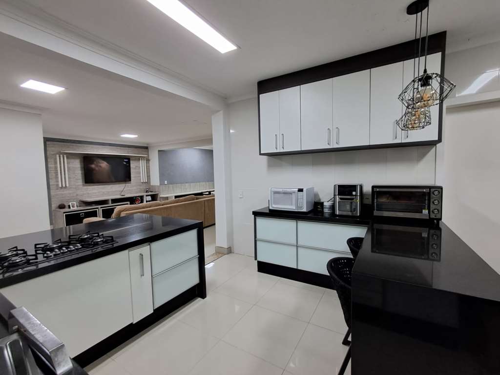 Casa com 3 suítes / 318,18m² a/c / por 1490000, foto 30 de 62