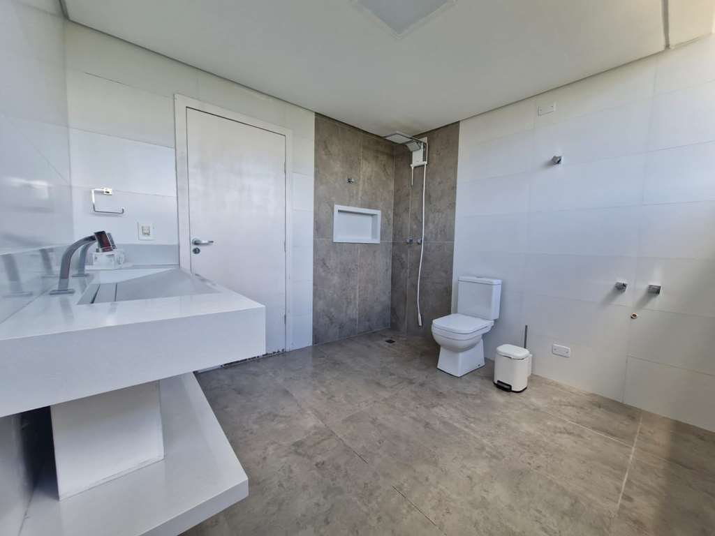 Casa com 3 suítes / 318,18m² a/c / por 1490000, foto 47 de 62