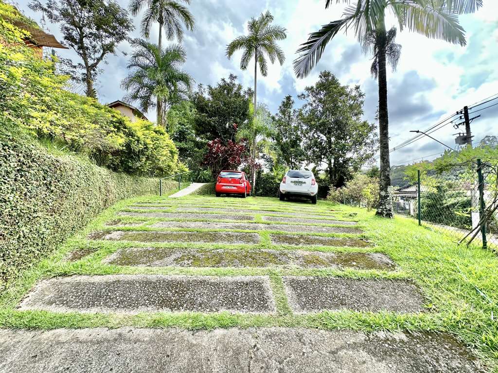 Casa com 4 dormitórios / sendo 1 suíte / Granja Viana / por 1.493.000,00, foto 6 de 60