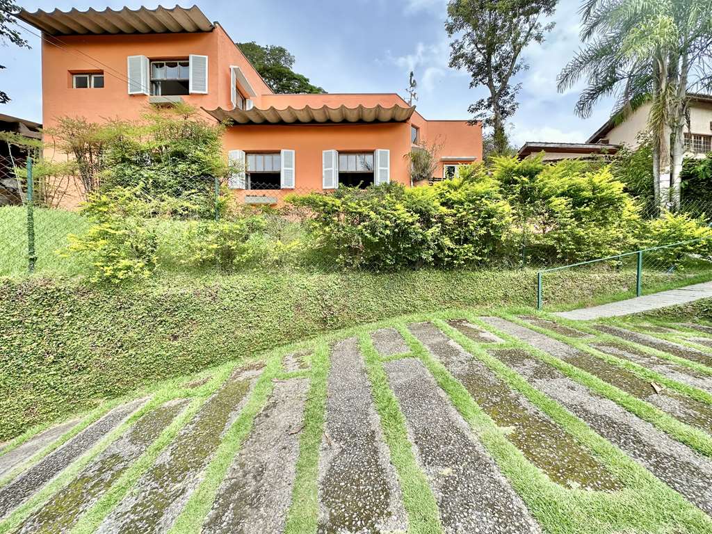 Casa com 4 dormitórios / sendo 1 suíte / Granja Viana / por 1.493.000,00, foto 7 de 60