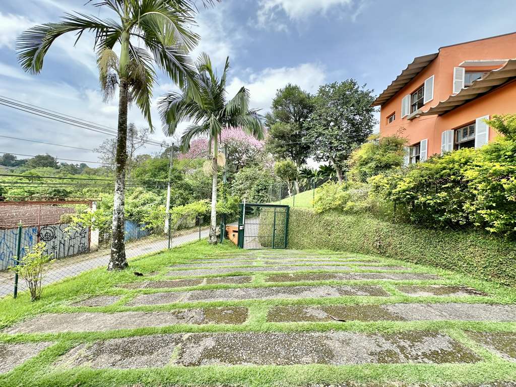 Casa com 4 dormitórios / sendo 1 suíte / Granja Viana / por 1.493.000,00, foto 8 de 60