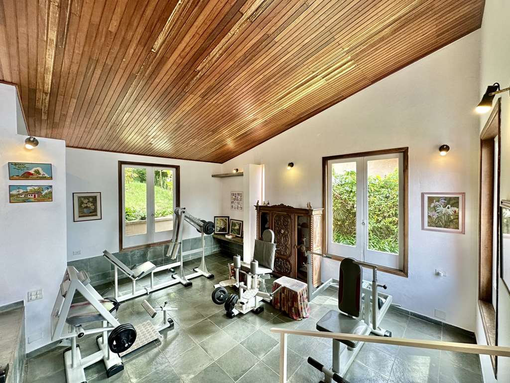 Casa com 4 dormitórios / sendo 1 suíte / Granja Viana / por 1.493.000,00, foto 16 de 60