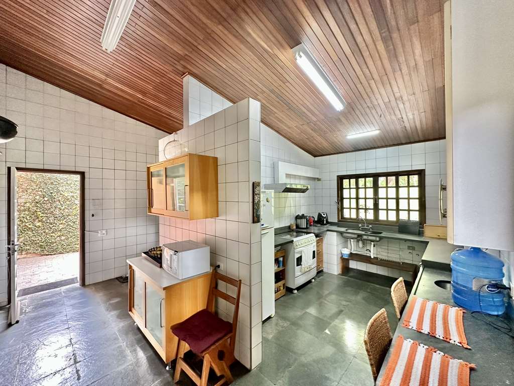Casa com 4 dormitórios / sendo 1 suíte / Granja Viana / por 1.493.000,00, foto 17 de 60