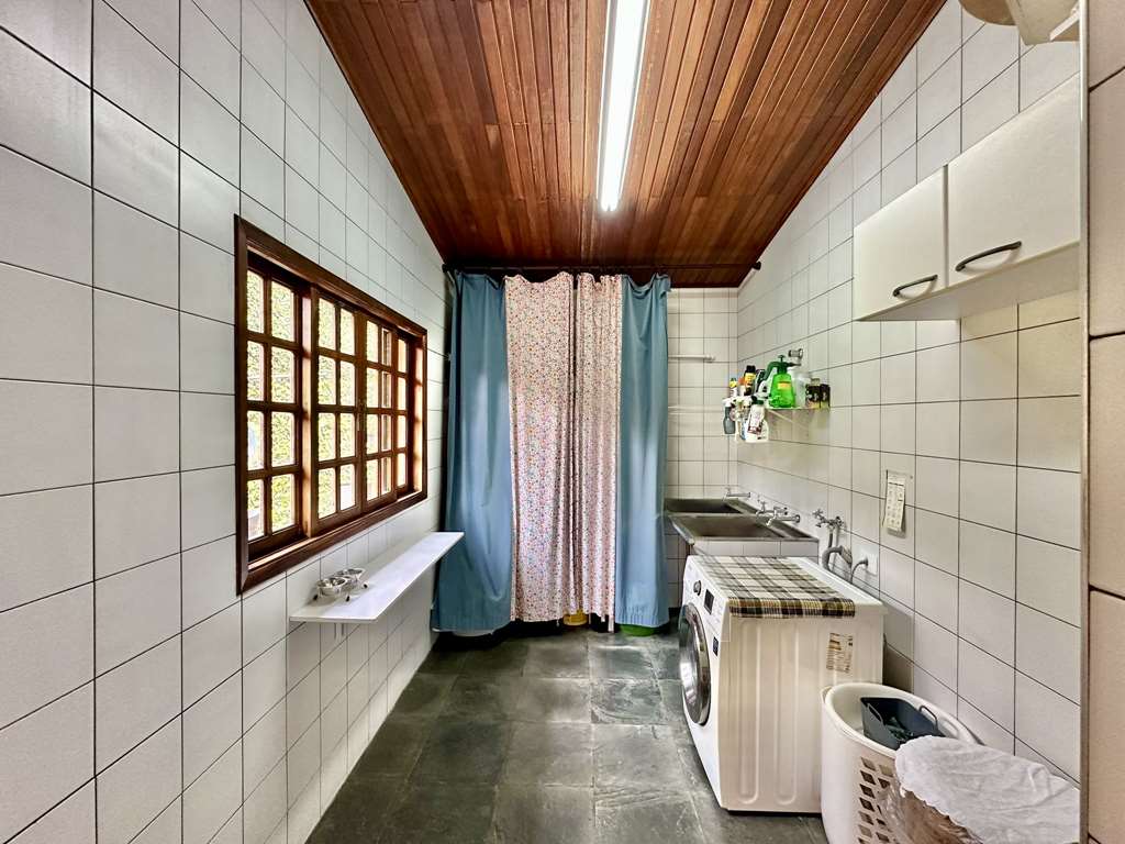 Casa com 4 dormitórios / sendo 1 suíte / Granja Viana / por 1.493.000,00, foto 20 de 60