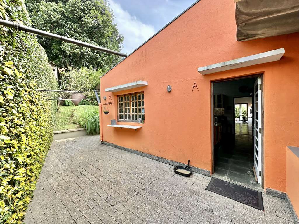 Casa com 4 dormitórios / sendo 1 suíte / Granja Viana / por 1.493.000,00, foto 23 de 60