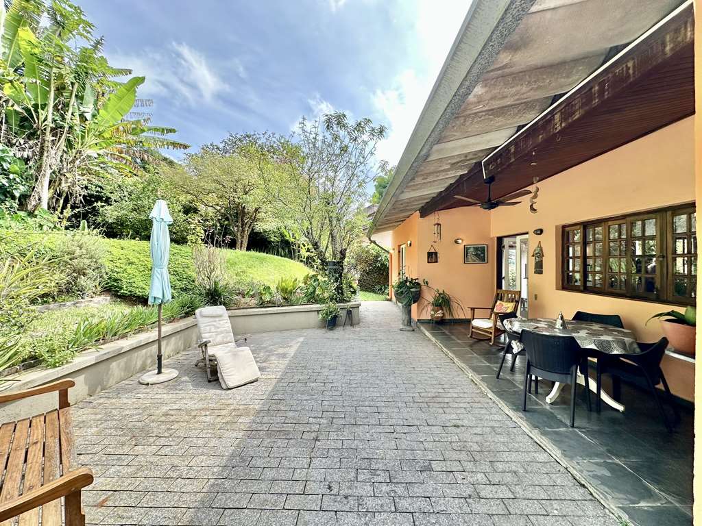 Casa com 4 dormitórios / sendo 1 suíte / Granja Viana / por 1.493.000,00, foto 30 de 60