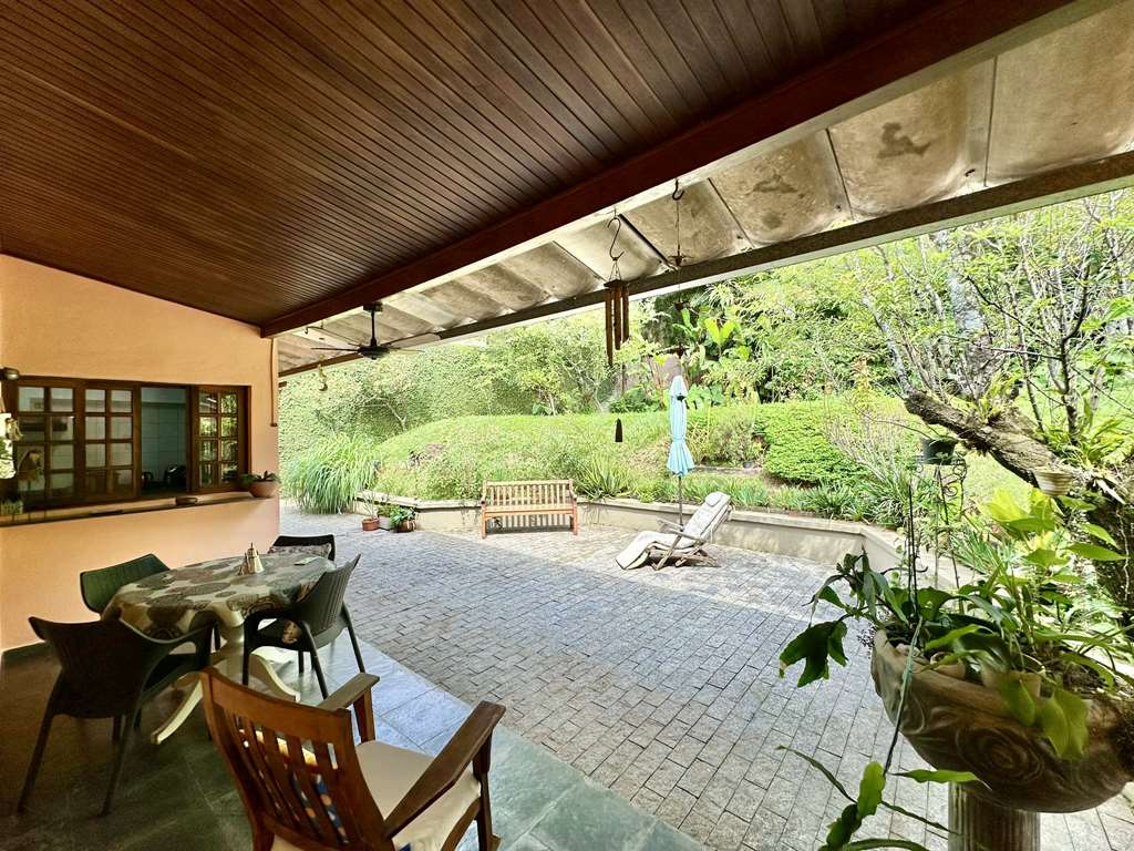 Casa com 4 dormitórios / sendo 1 suíte / Granja Viana / por 1.493.000,00, foto 32 de 60