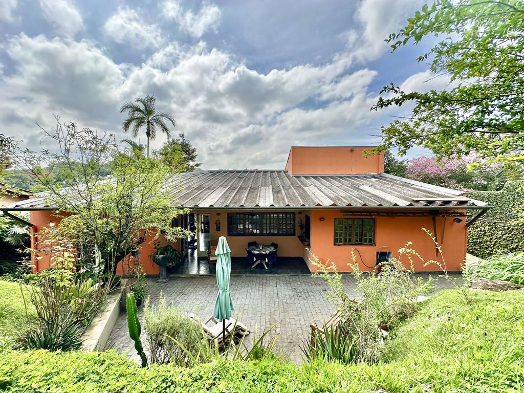 Casa com 4 dormitórios / sendo 1 suíte / Granja Viana / por 1.493.000,00, foto 38 de 60