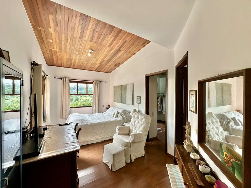 Casa com 4 dormitórios / sendo 1 suíte / Granja Viana / por 1.493.000,00, foto 41 de 60