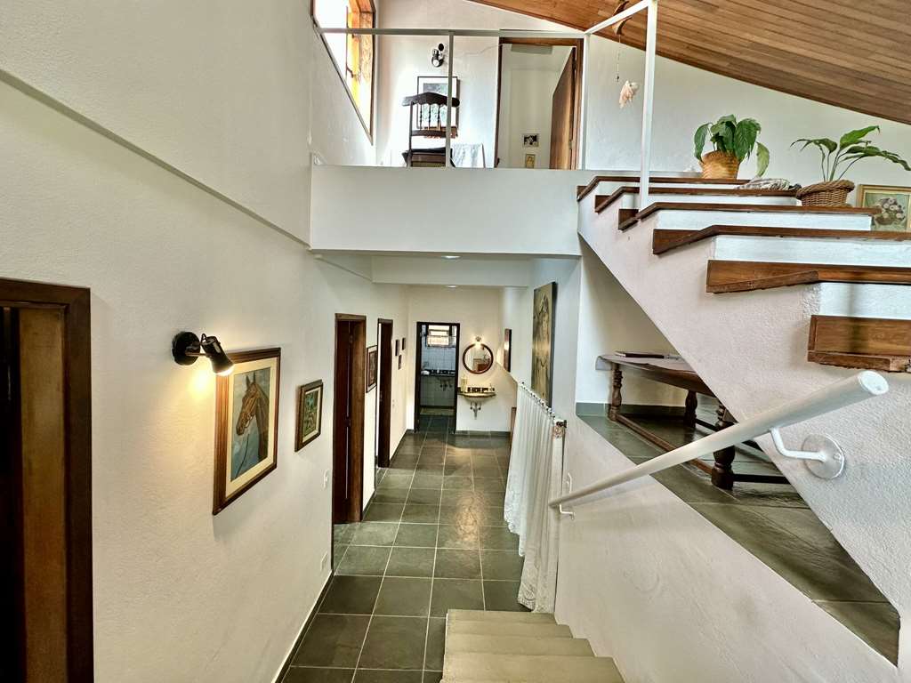 Casa com 4 dormitórios / sendo 1 suíte / Granja Viana / por 1.493.000,00, foto 48 de 60