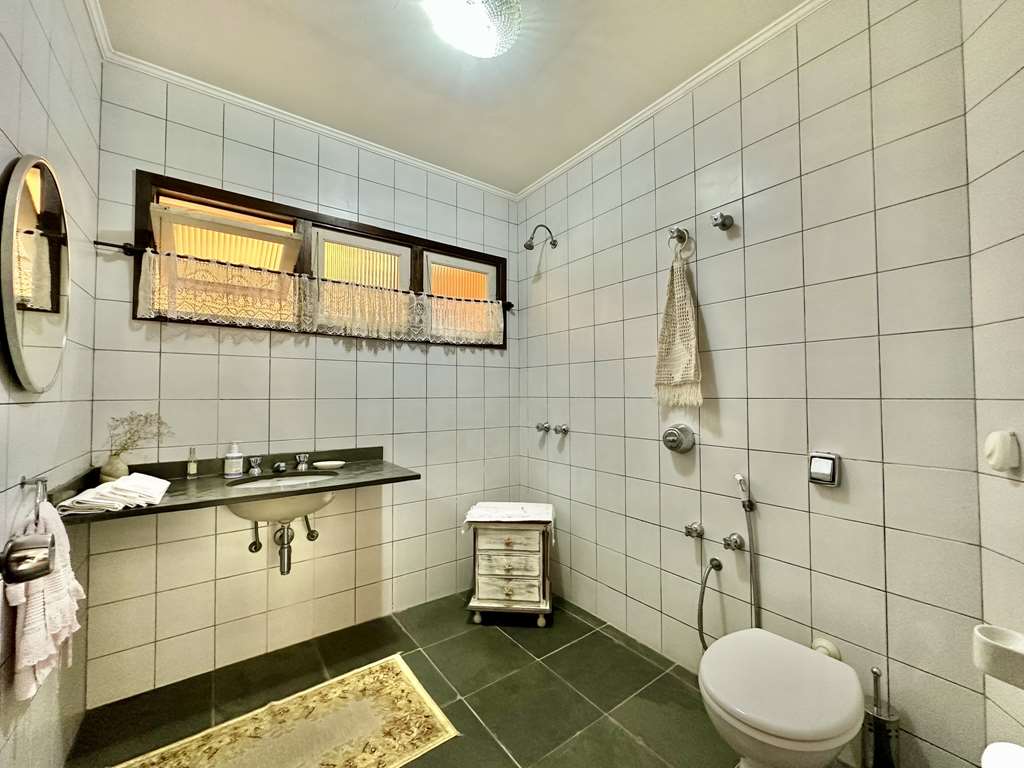 Casa com 4 dormitórios / sendo 1 suíte / Granja Viana / por 1.493.000,00, foto 56 de 60