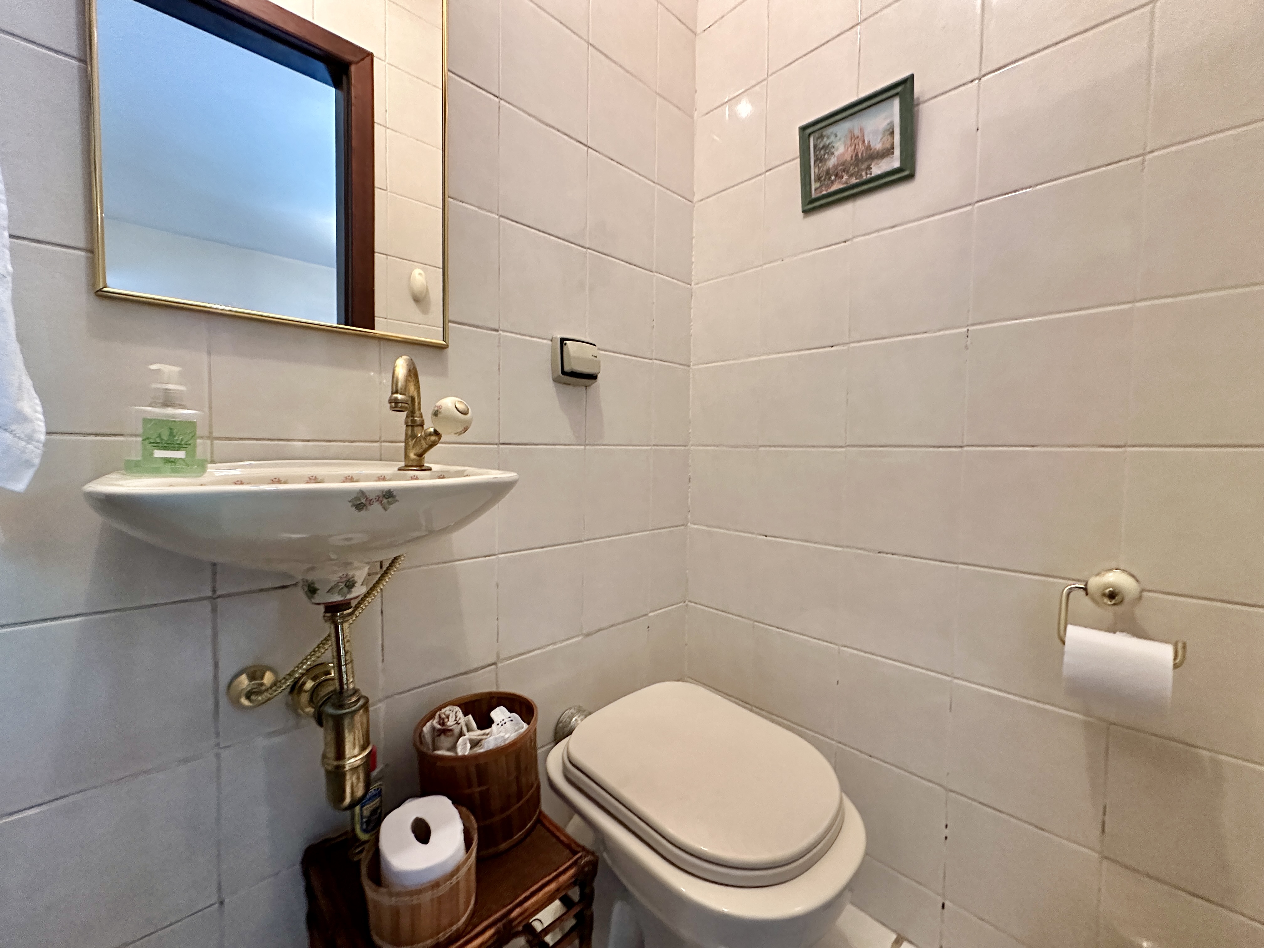 Casa 3 dormitórios / 1suíte. TÉRREA, privacidade, avarandada e piscina na Granja Viana, foto 31 de 47
