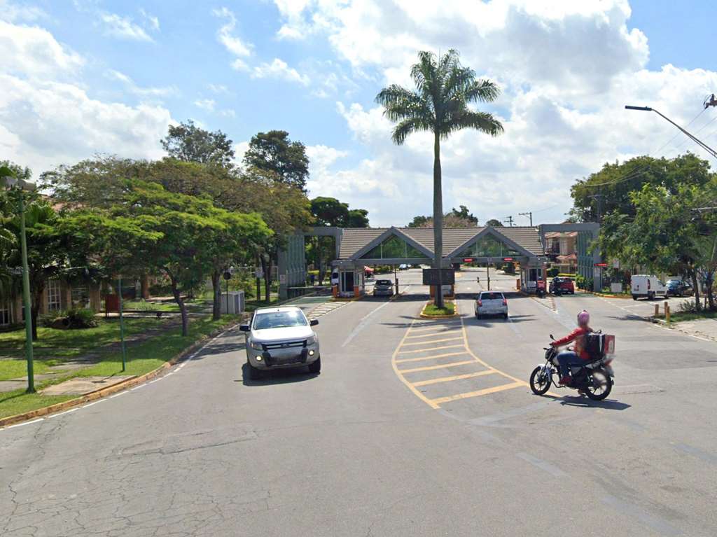 Casa 3 dormitórios / 1suíte. TÉRREA, privacidade, avarandada e piscina na Granja Viana, foto 47 de 47