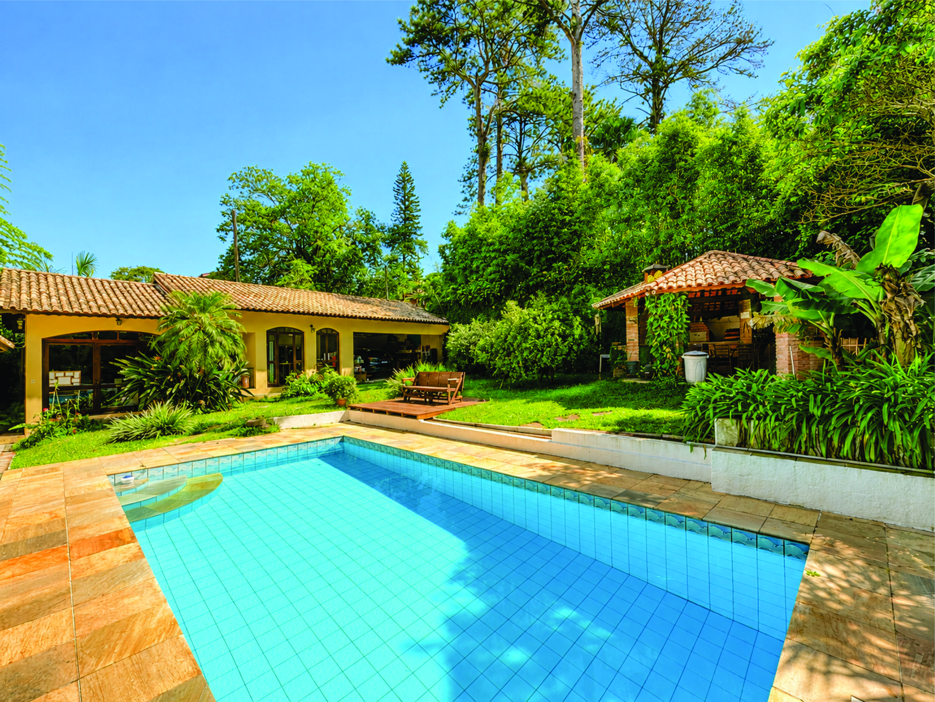 CASA TÉRREA, 5 dorms / 3 sts, área  gourmet, piscina e escritório, foto 1 de 45