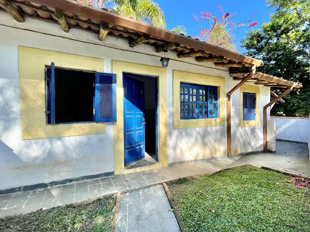 Casa com 3dormitórios/1suíte + hóspedes +caseiro / por 1.570.000,00, foto 43 de 49