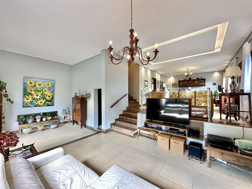 Casa com 3 suítes, amplo salão inferior e varanda gourmet c/ jacuzzi, foto 14 de 64