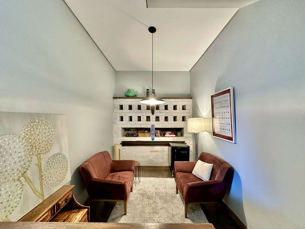 Casa com 3 suítes, amplo salão inferior e varanda gourmet c/ jacuzzi, foto 30 de 64