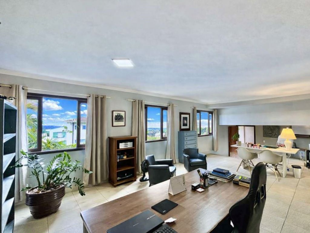 Casa com 3 suítes, amplo salão inferior e varanda gourmet c/ jacuzzi, foto 32 de 64