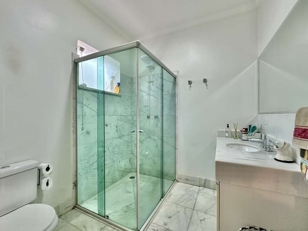 Casa com 3 suítes, amplo salão inferior e varanda gourmet c/ jacuzzi, foto 51 de 64