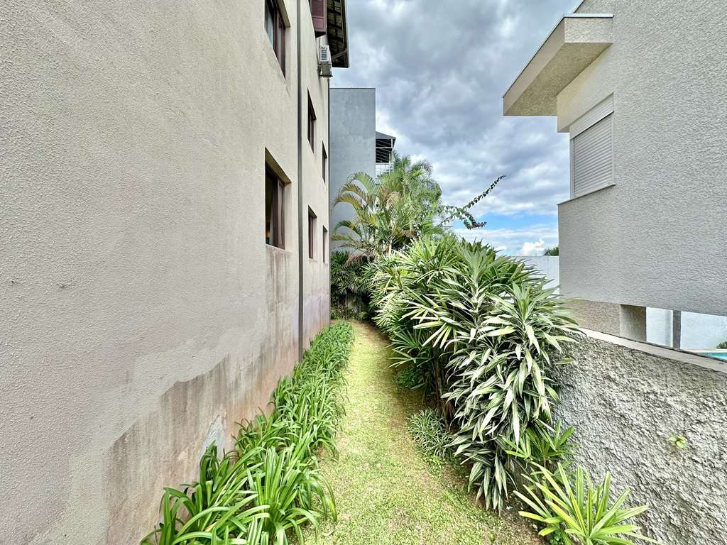 Casa com 3 suítes, amplo salão inferior e varanda gourmet c/ jacuzzi, foto 55 de 64