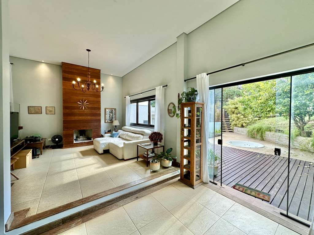 Casa com 3 suítes, amplo salão inferior e varanda gourmet c/ jacuzzi, foto 63 de 64