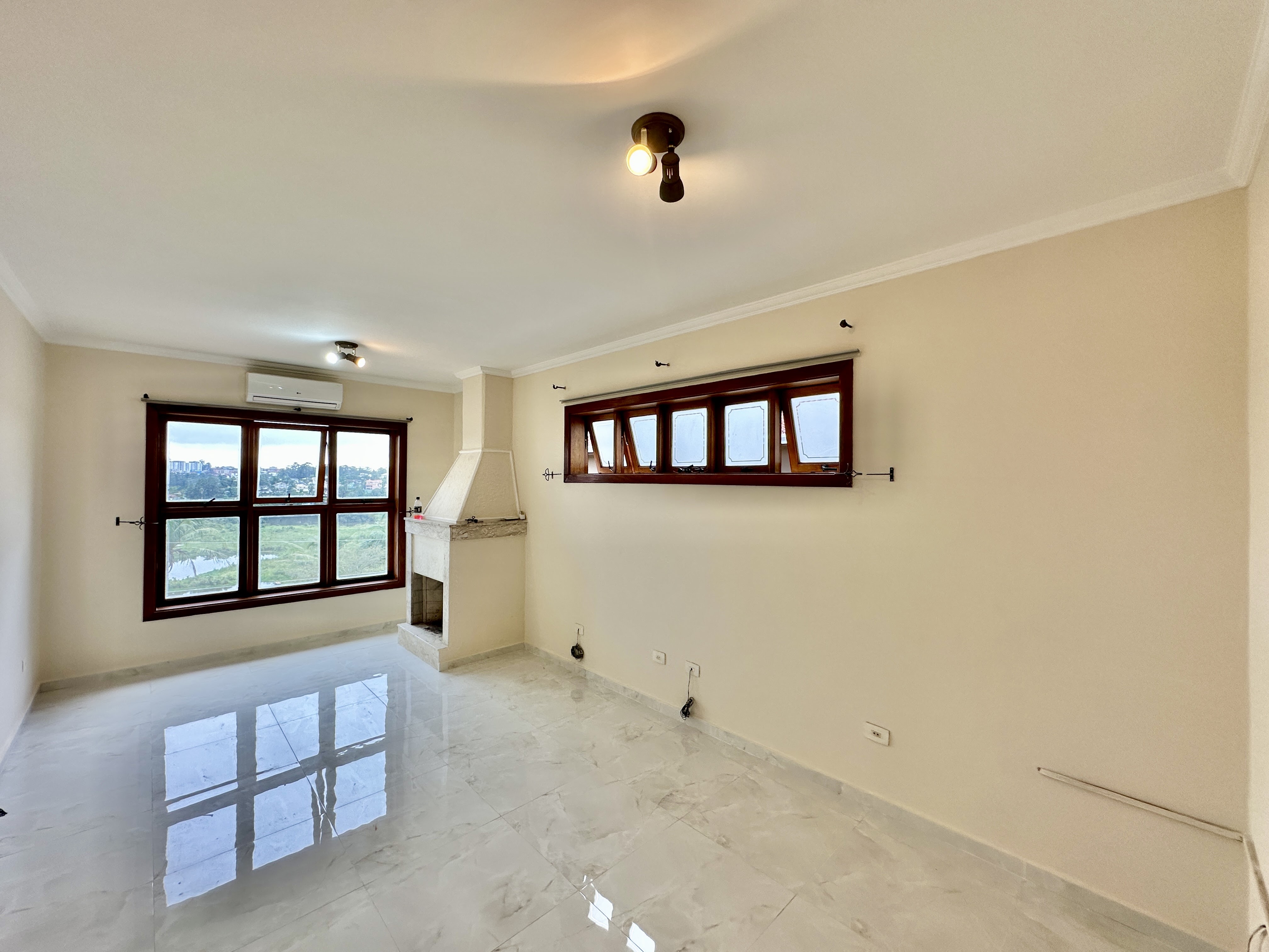 Casa com 4 dormitórios / 2 suítes / piscina por 1.600.000,00, foto 48 de 65
