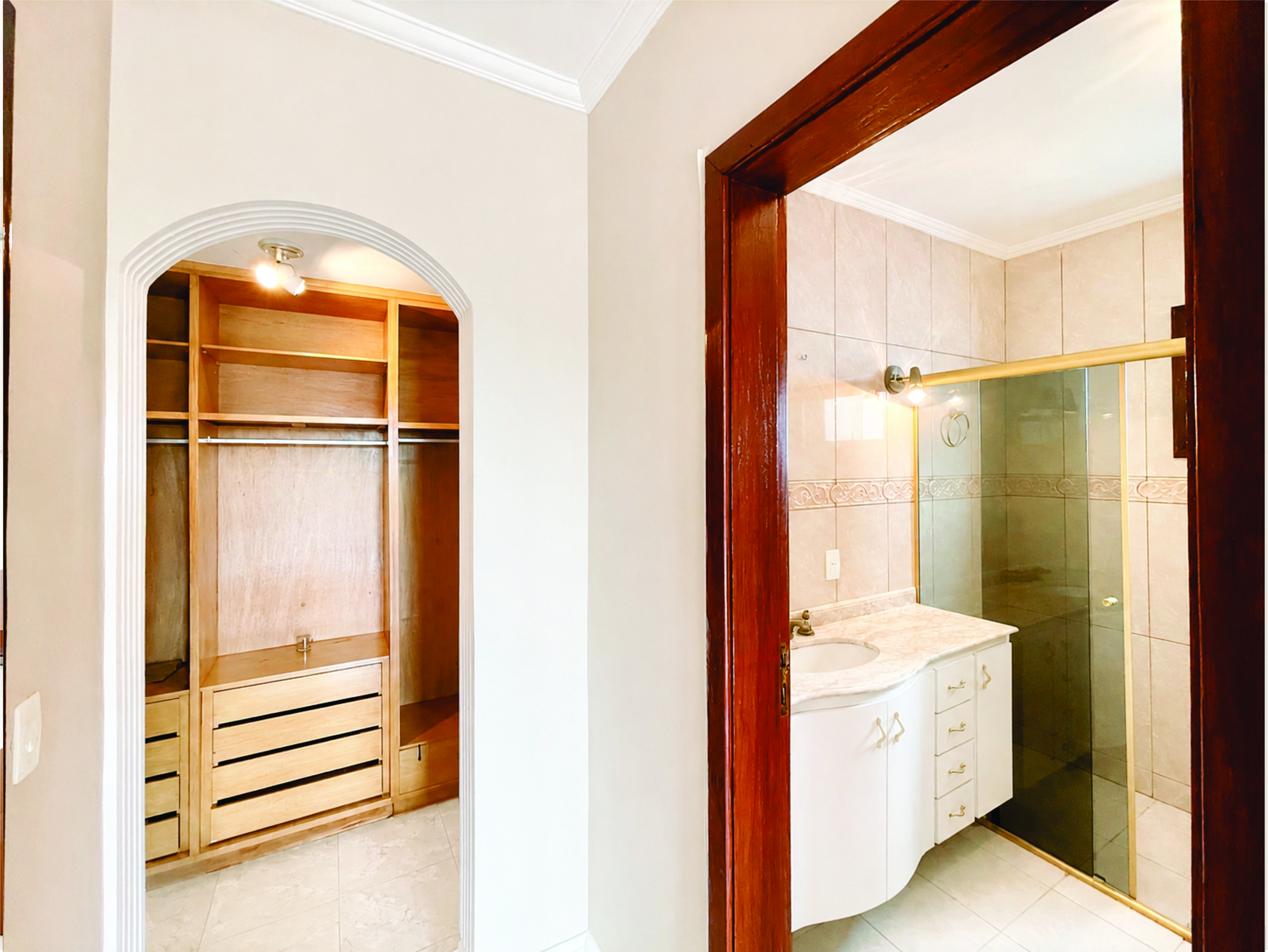 Casa com 4 dormitórios / 2 suítes / piscina por 1.600.000,00, foto 55 de 65