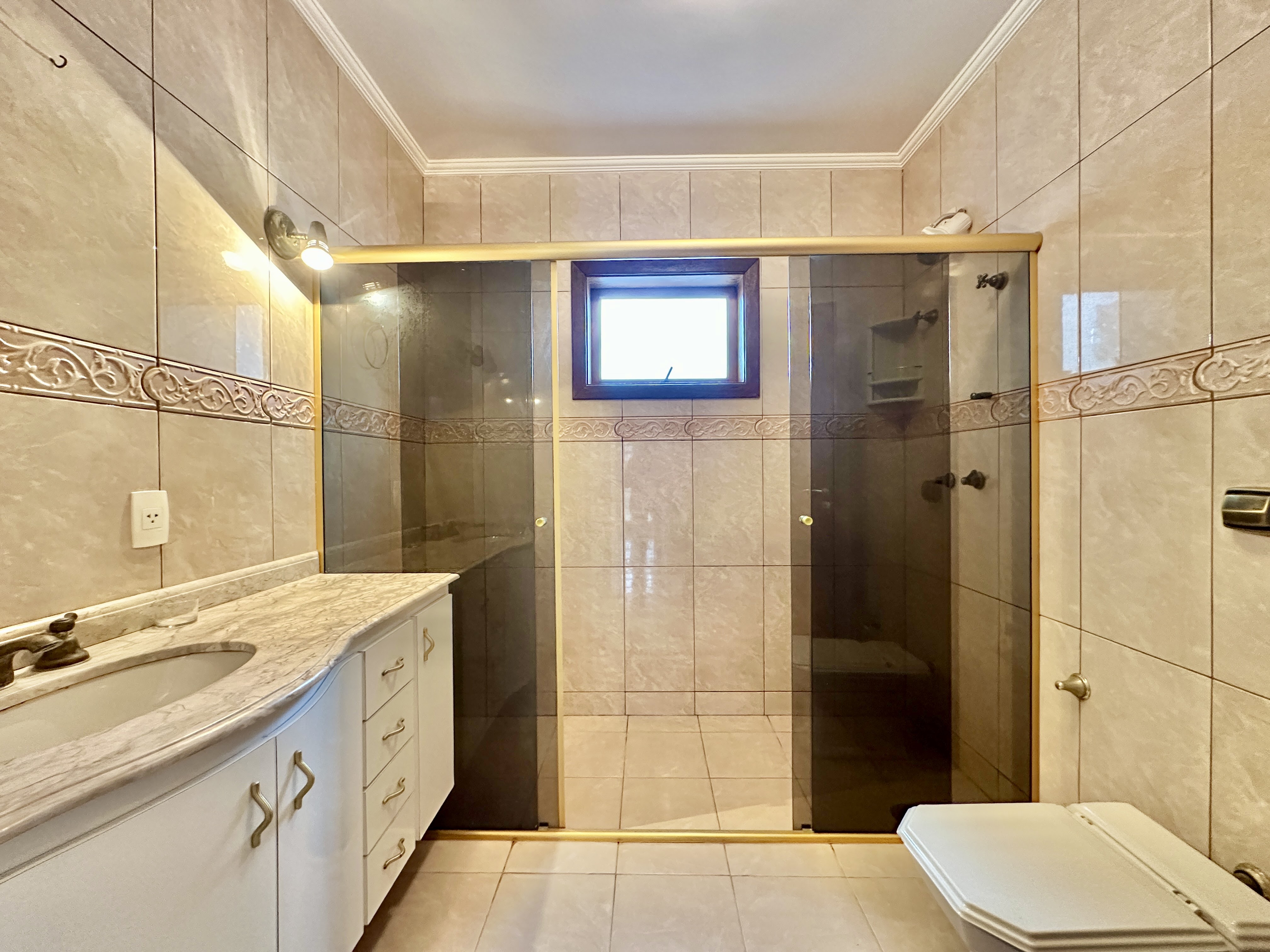 Casa com 4 dormitórios / 2 suítes / piscina por 1.600.000,00, foto 57 de 65