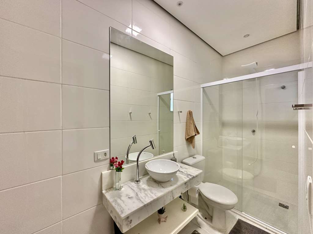 Casa impecável com 4 dormitórios / 3 suítes na Granja Viana, foto 38 de 53