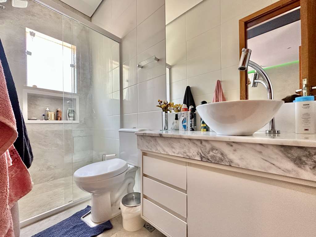 Casa impecável com 4 dormitórios / 3 suítes na Granja Viana, foto 50 de 53