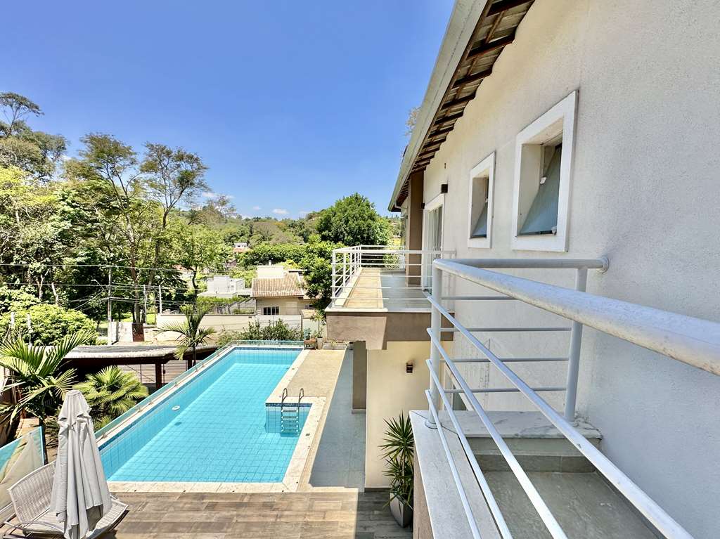 Casa impecável com 4 dormitórios / 3 suítes na Granja Viana, foto 52 de 53