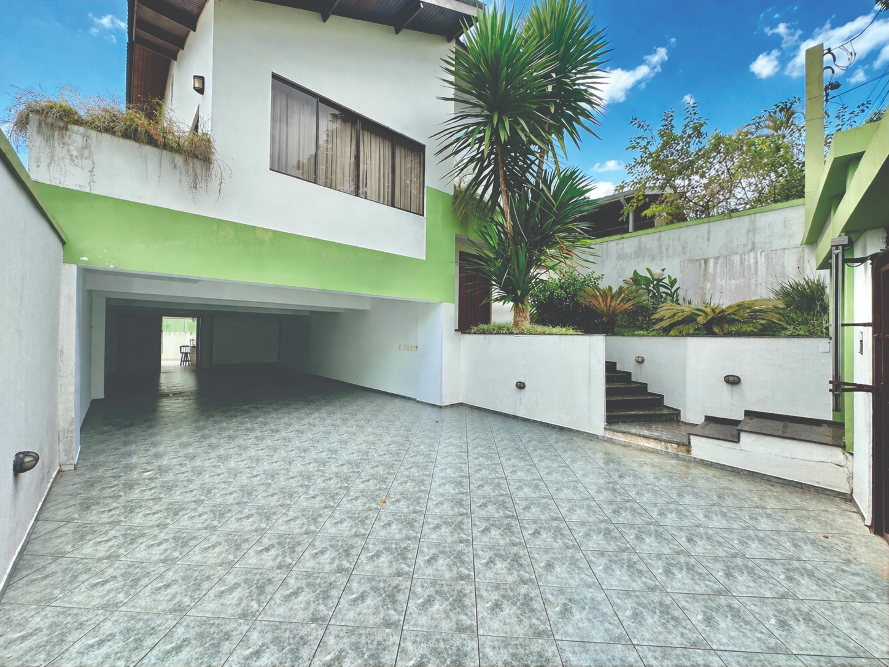 Excelente casa com 4 suítes na Granja Viana, foto 10 de 58