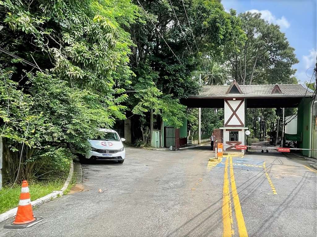 Excelente casa com 4 suítes na Granja Viana, foto 28 de 58